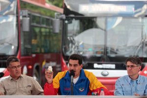 Maduro asegura que actuará con “severidad” contra los especuladores