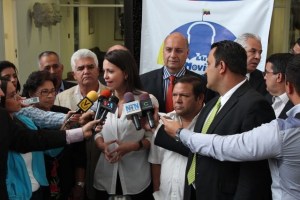Movida Parlamentaria: No vamos a claudicar frente al régimen que quiere desmembrar al país
