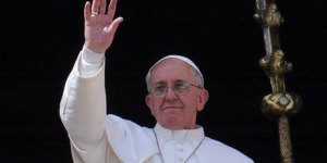 Twitter papal llega a 10 millones seguidores, de ellos 4 millones en español