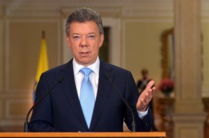 Santos afirma que un acuerdo de paz permitirá desarrollar el campo colombiano