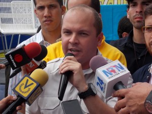 Ángel Medina: Los diputados de la Unidad vamos a la calle con el pueblo