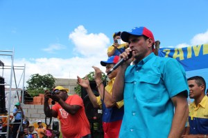 Capriles orienta a los venezolanos sobre horarios en los que deben votar
