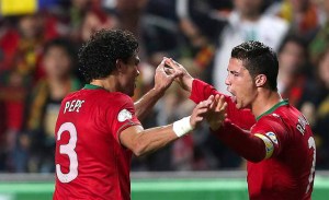 Portugal se acerca al Mundial y Francia se aleja