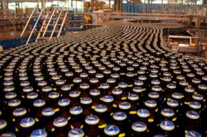 Cervecería Polar invierte 260 millones de bolívares en nueva línea de envasado (Fotos)