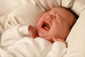 ¿Cómo diferenciar el llanto de un bebé?