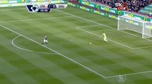 El gol de cancha a cancha que hizo el portero de Stoke City (Video)