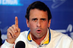 Capriles afirma que lo último que quiere es una “salida militar en este país”