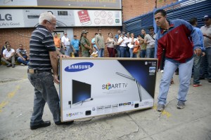El País: Los electrodomésticos se agotan en Venezuela
