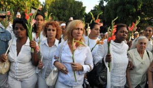 Obama dice en carta a “Damas de Blanco” que tratará tema DDHH con Raúl Castro