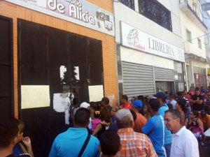 Tensión en el centro de Valencia (Fotos)