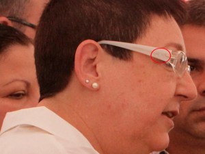 Los lentes fashion de la Ministra del Trabajo (Fotos)