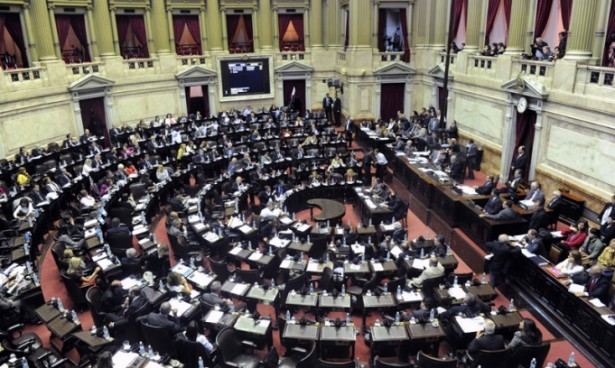 Gobierno argentino denuncia penalmente a diputados opositores