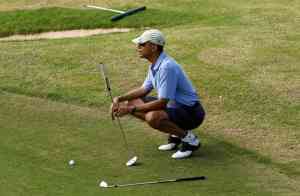 Obama juega golf en Hawai (Foto Reuters)