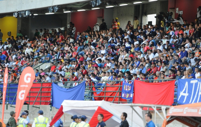 La fanaticada del Atlético Venezuela crece