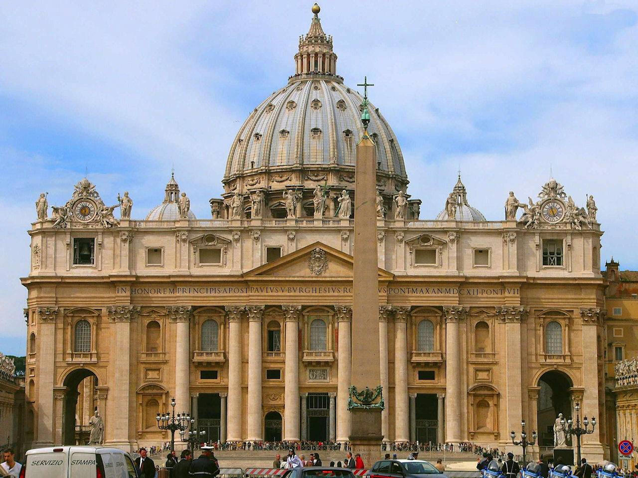 Vaticano expulsó a 400 sacerdotes por denuncias de abusos sexuales a niños