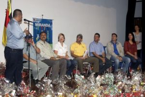 Capriles anunció mejoras laborales a trabajadores de Mantenimiendo Miranda (Fotos)