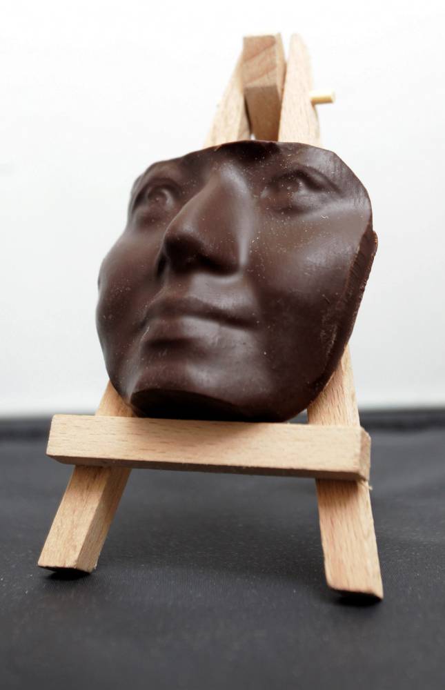 Cómete tu cara… de chocolate
