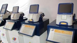 CNE prestará a Ecuador sus máquinas de votación
