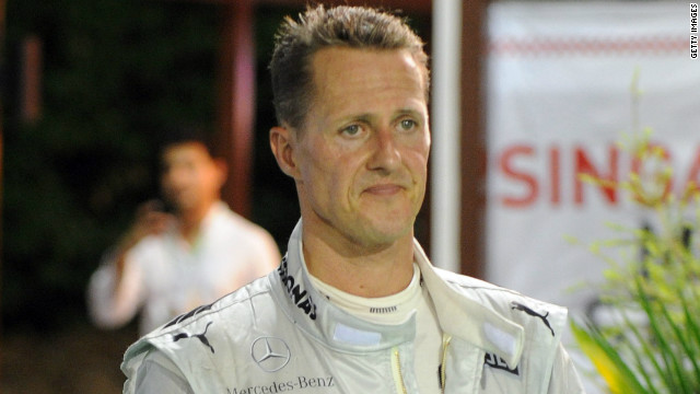 Schumacher presenta ligera mejoría tras segunda operación