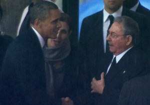 Cubanos, optimistas y escépticos con apretón de manos entre Obama y Castro