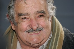 Pepe Mujica califica de “desquiciada” a Argentina tras crisis política y renuncia de ministros