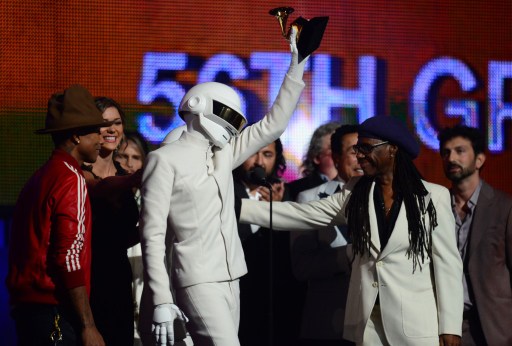 Daft Punk se proclama triunfador de los Grammy con "Get Lucky" - LaPatilla.com