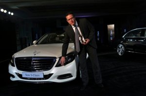 Mercedes-Benz logra record de ventas en 2013
