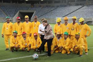 Rousseff inauguró el séptimo estadio para el Mundial de Brasil 2014