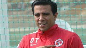 César Farías debuta en el Torneo Clausura con los Xolos de Tijuana