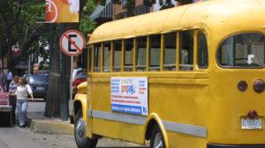Transportes escolares deben ser revisados cada seis meses