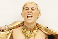 Miley Cyrus regresa con otro topless para V Magazine