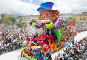 Así fue el Carnaval de Negros y Blancos en Colombia (Fotos)