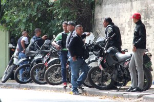 Asesinan a otro Policaracas en el municipio Libertador