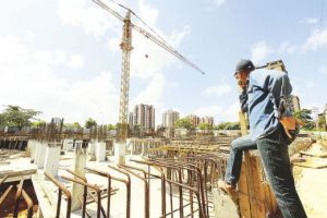 Escasez y corrupción en venta del cemento provocan cierre de proyectos de construcción