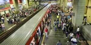 Cicpc detiene a pareja que robaba en la estación del Metro de Plaza Venezuela