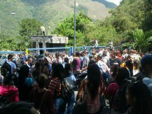 Estudiantes de la USM protestan en rechazo a la inseguridad
