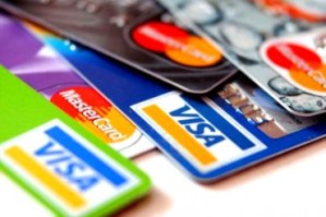 Casi dos millones de tarjetahabientes tendrán que migrar a la banca pública