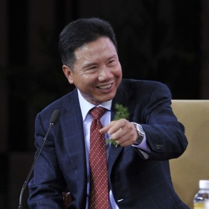Detenido multimillonario chino vinculado a red de corrupción de alto nivel