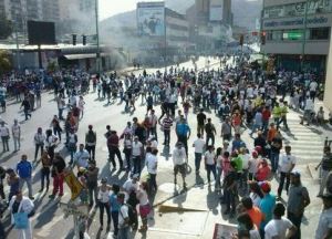 Irregulares abrieron fuego en “ataque fulminante” contra manifestantes en Avenida Cedeño de Valencia (siete heridos)
