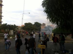 Maracay vuelve a la calle por noveno día consecutivo (FOTOS)