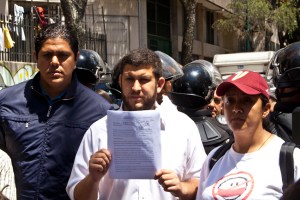 Smolansky exigió a Defensoría del Pueblo garantizar los Derechos Humanos de los venezolanos