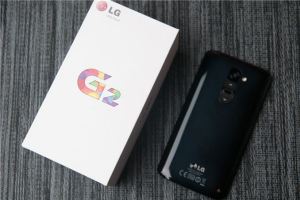 LG presentó una versión Mini del smartphone G2