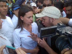 Machado marchó junto a periodistas y trabajadores de medios (Fotos)