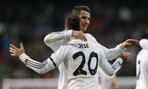 Real Madrid complica al campeón de Copa con goleada