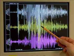 Dos sismos de magnitud 7 sacuden norte de Chile