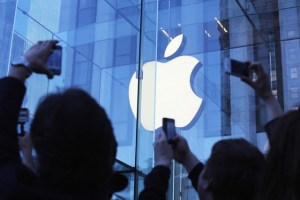 Apple niega falla pero confirma ataque informático a famosas