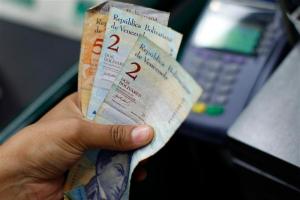 Situación de salario en Venezuela podría igualar al de  Cuba