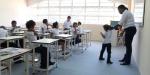 Realizan mantenimiento a colegios para el inicio de clases