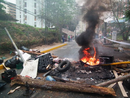 Al menos 16 detenidos por la GNB durante protestas en Los Salias