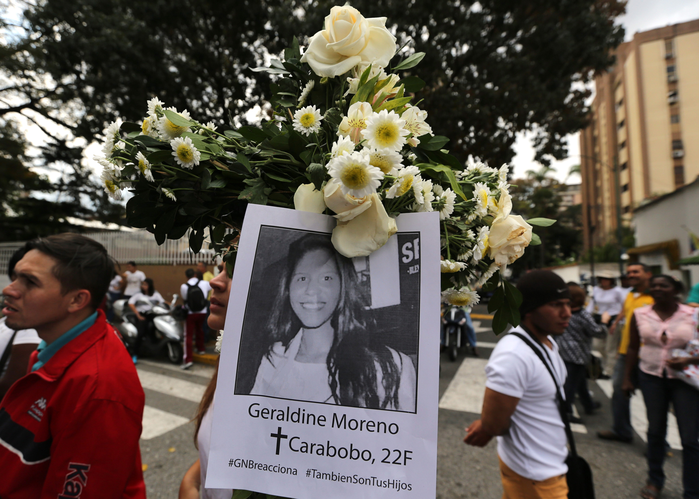 Acusan a sargento de la GNB por asesinato de Geraldine Moreno